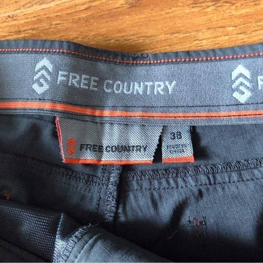 Free Country Lightweight gray hiking shorts in size 38 - Picture 4 of 5